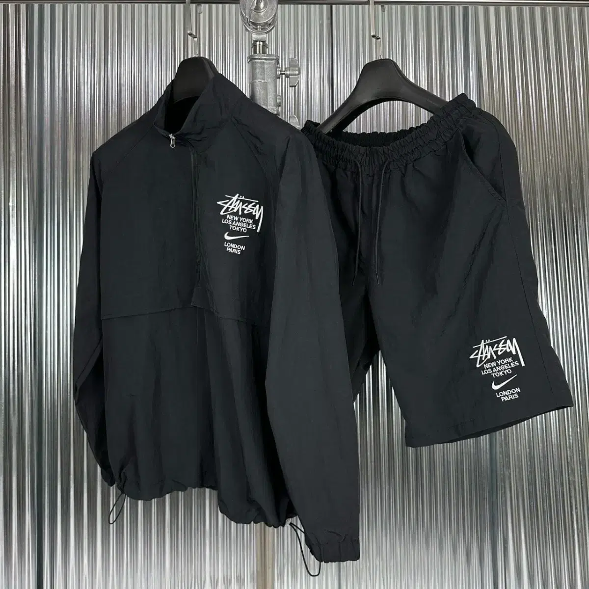 Vahn Zip-up Anorak Top and Bottom Set