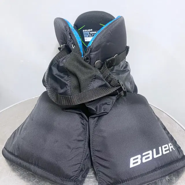 BAUER 바우어 아동 아이스하키 팬츠 5~7세 M 사이즈 아이스 하키