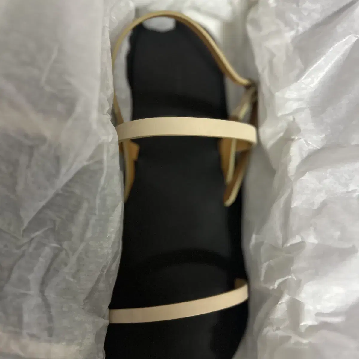 오라리 24ss leather sandal 베이지 26.5