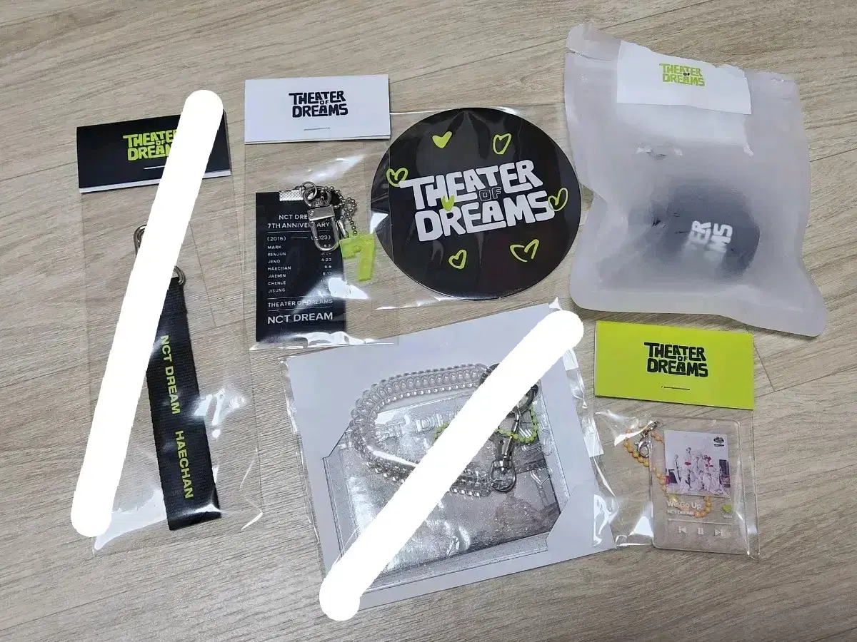 NCT Dream Light Theater Exhibition MDGoods sealed unsealed WTS