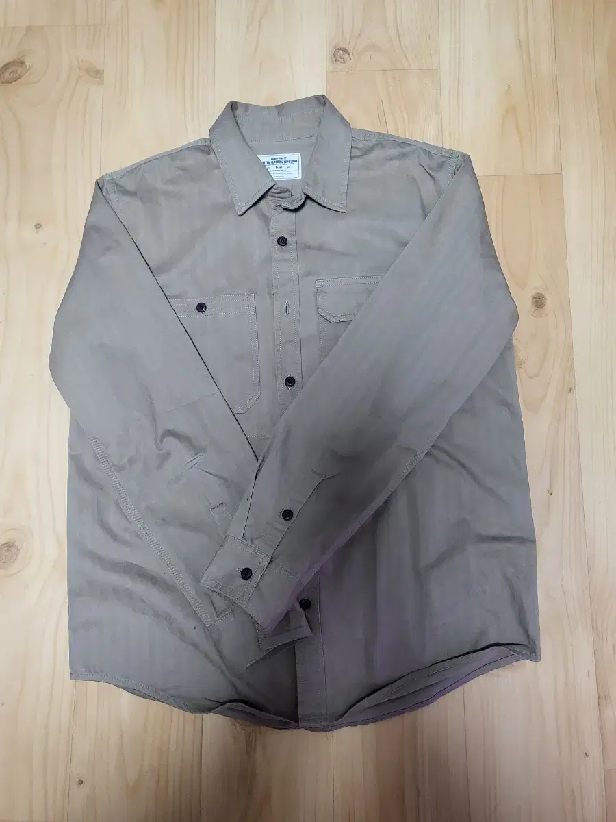 Uniform shirt size L