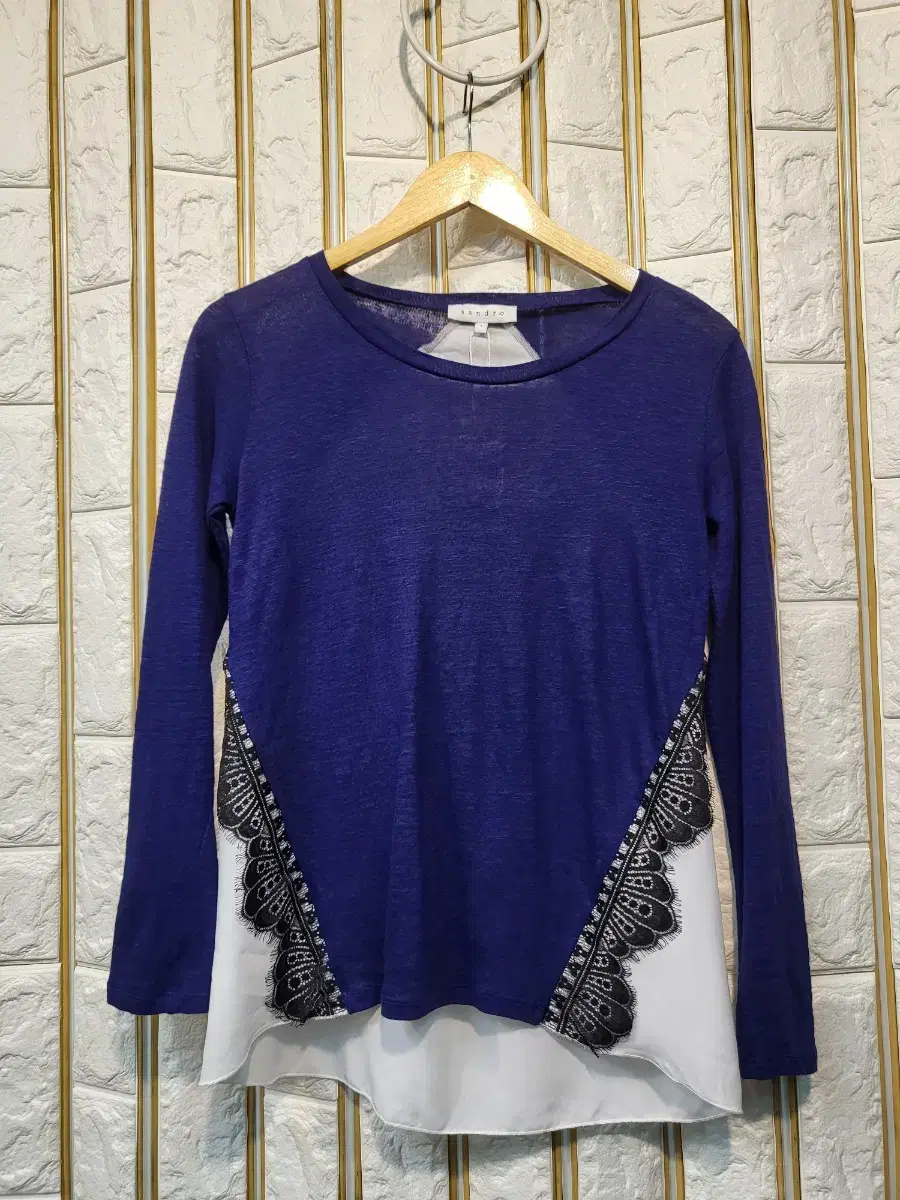 San-dro Blouse T-shirt 1