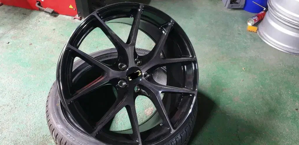 BBS  CIR  래프리카  BMW F바디 전용 19인치 99만원