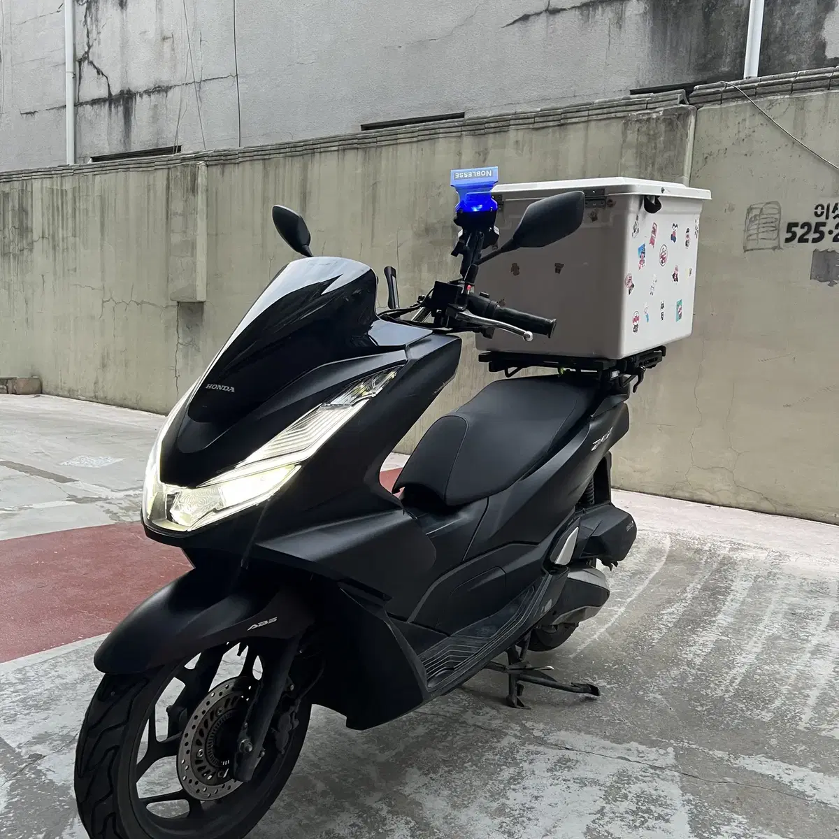 PCX125 22년식 배달대행 풀셋팅 차량 판매합니다.