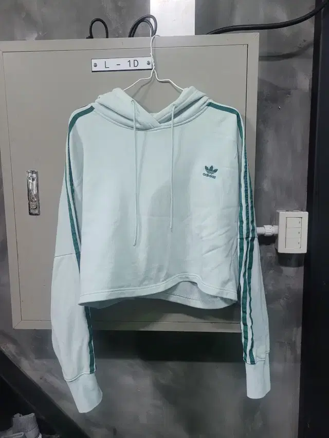 adidas 아디다스 민트 크롭 후드티 L