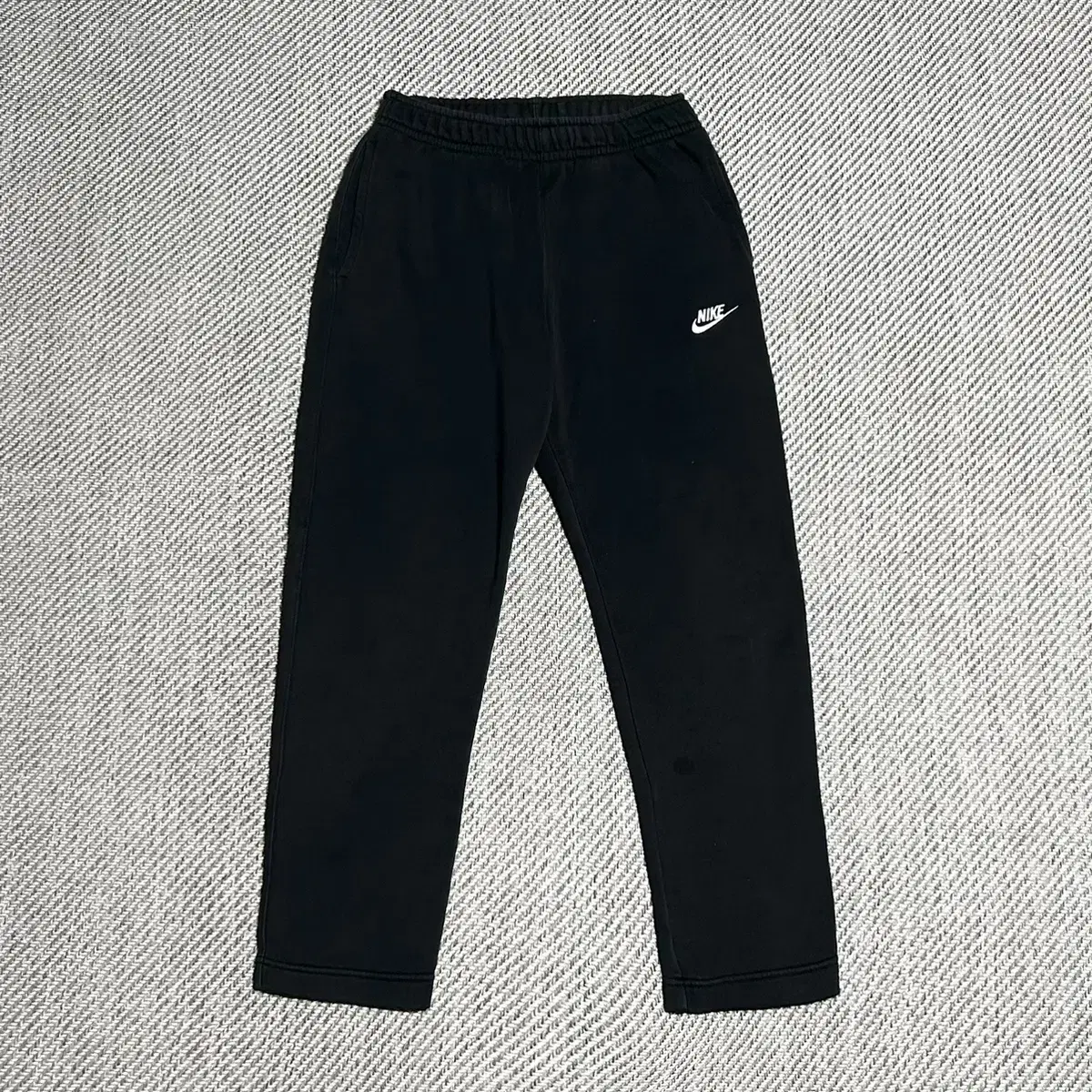 [ M ] Nike Nike Fuchsia Black Cotton Training Pants