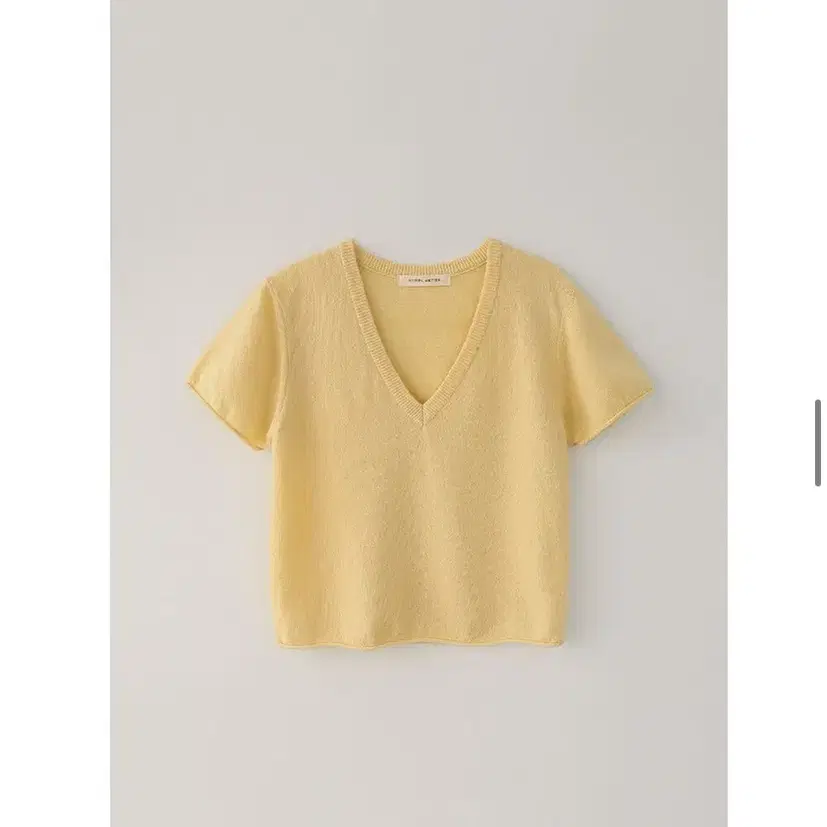 낫띵리튼 sui knit yellow