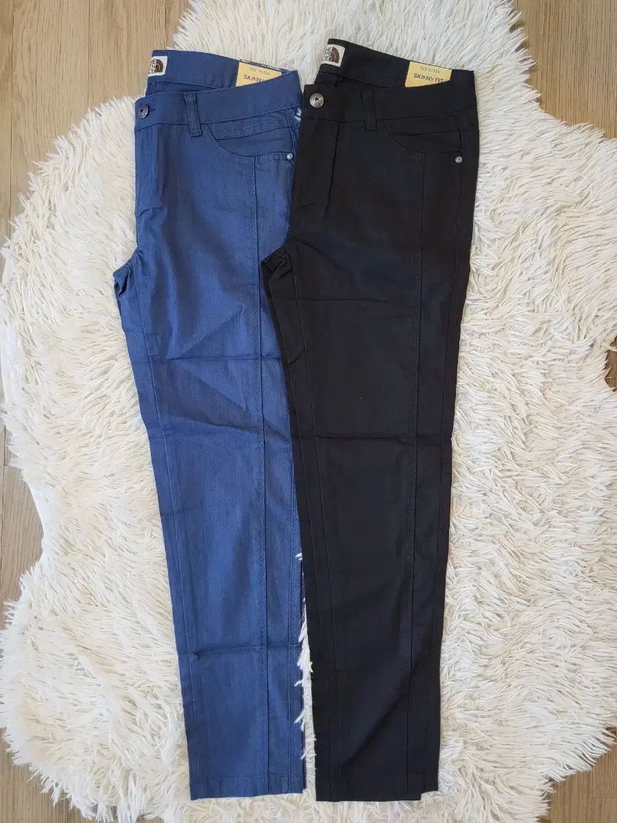 (NEW) The North Face Women's Pants