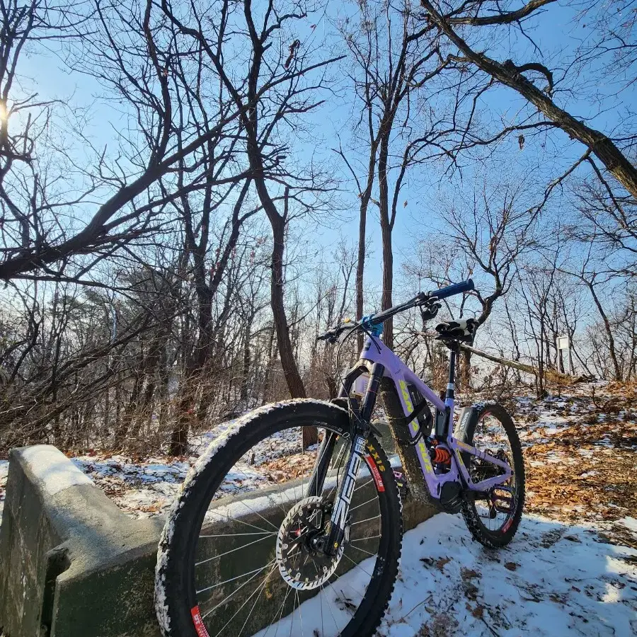 산타크루즈 블릿cc 전기자전거