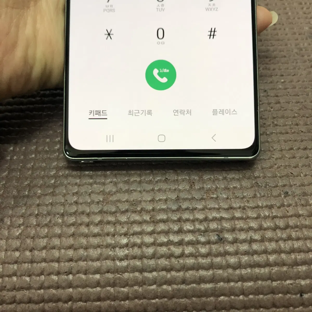 N981 갤럭시노트20 LGU+,외관 컨디션 최상,액정 무기스