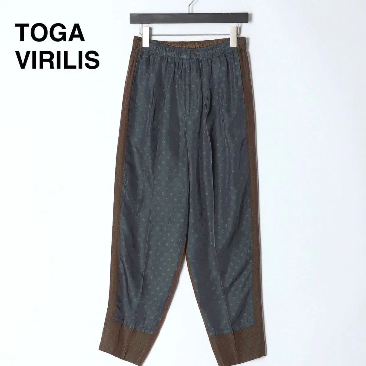 Toga Virilis 토가 비릴리스 자카드 이지 팬츠