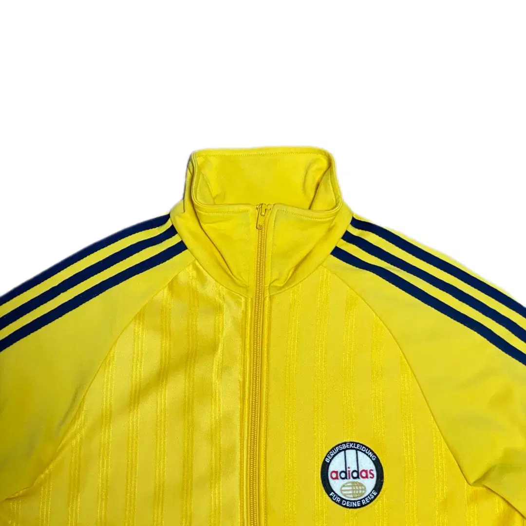 adidas 70S Tracktop Jersey No Gum 95