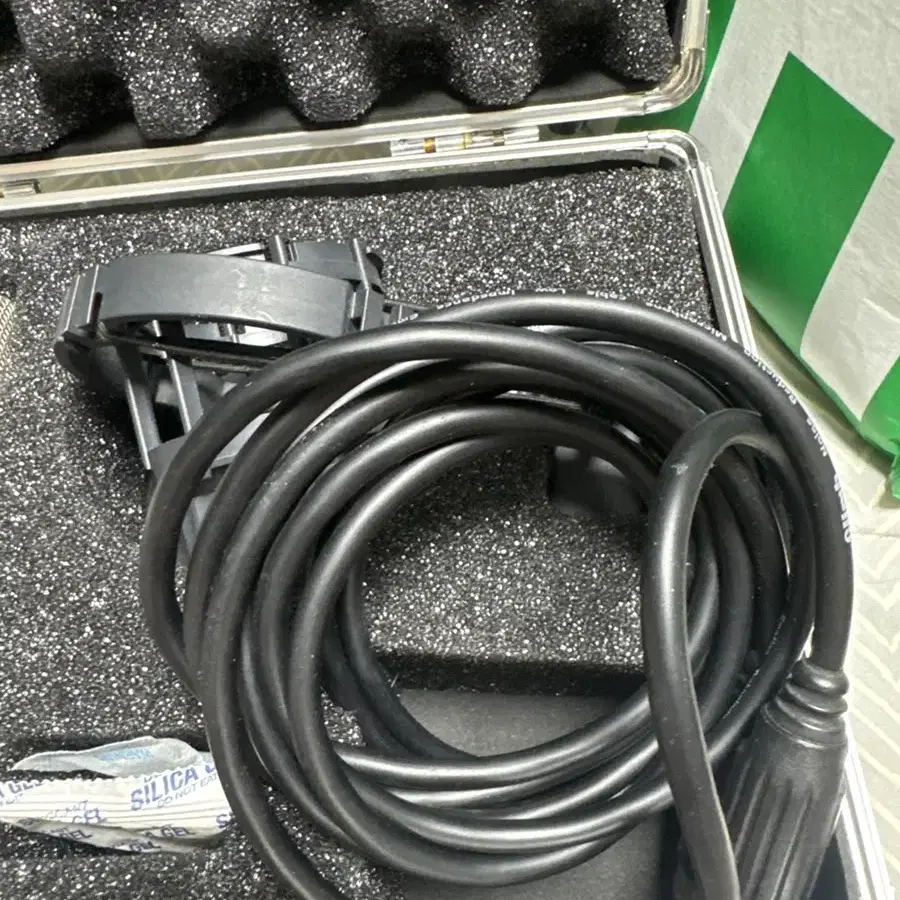 AKG c214 콘덴서마이크