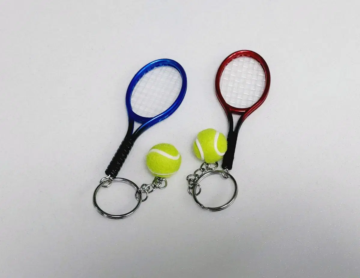 TennisRacketKeyrings