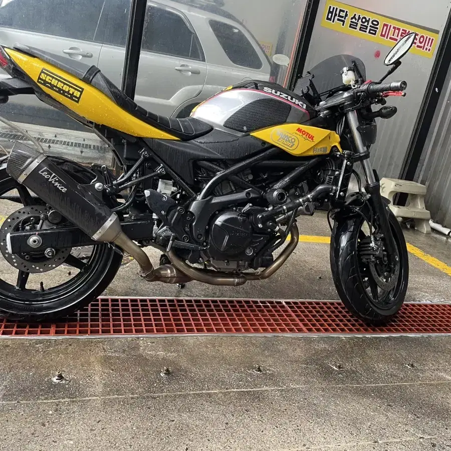 스즈키 sv650x