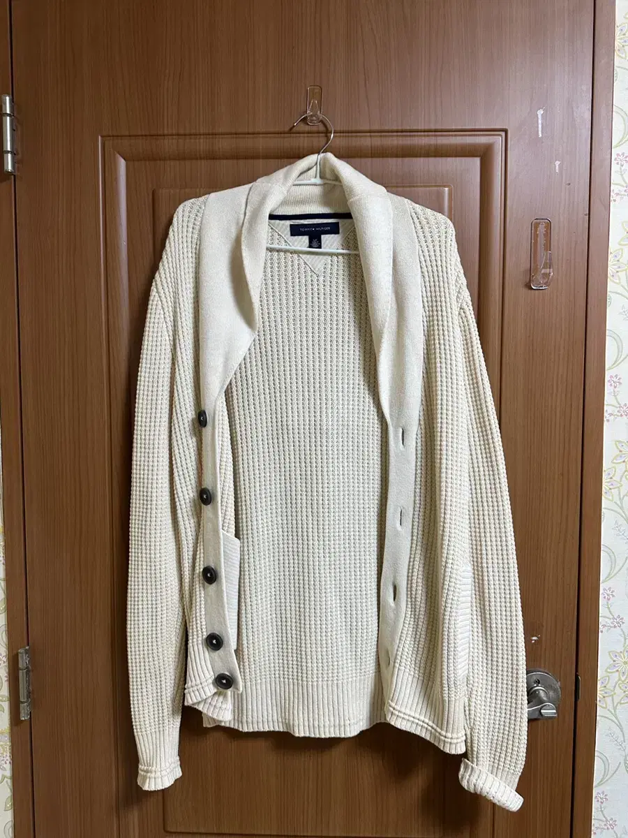 Tommy Cardigan (Ivory)L