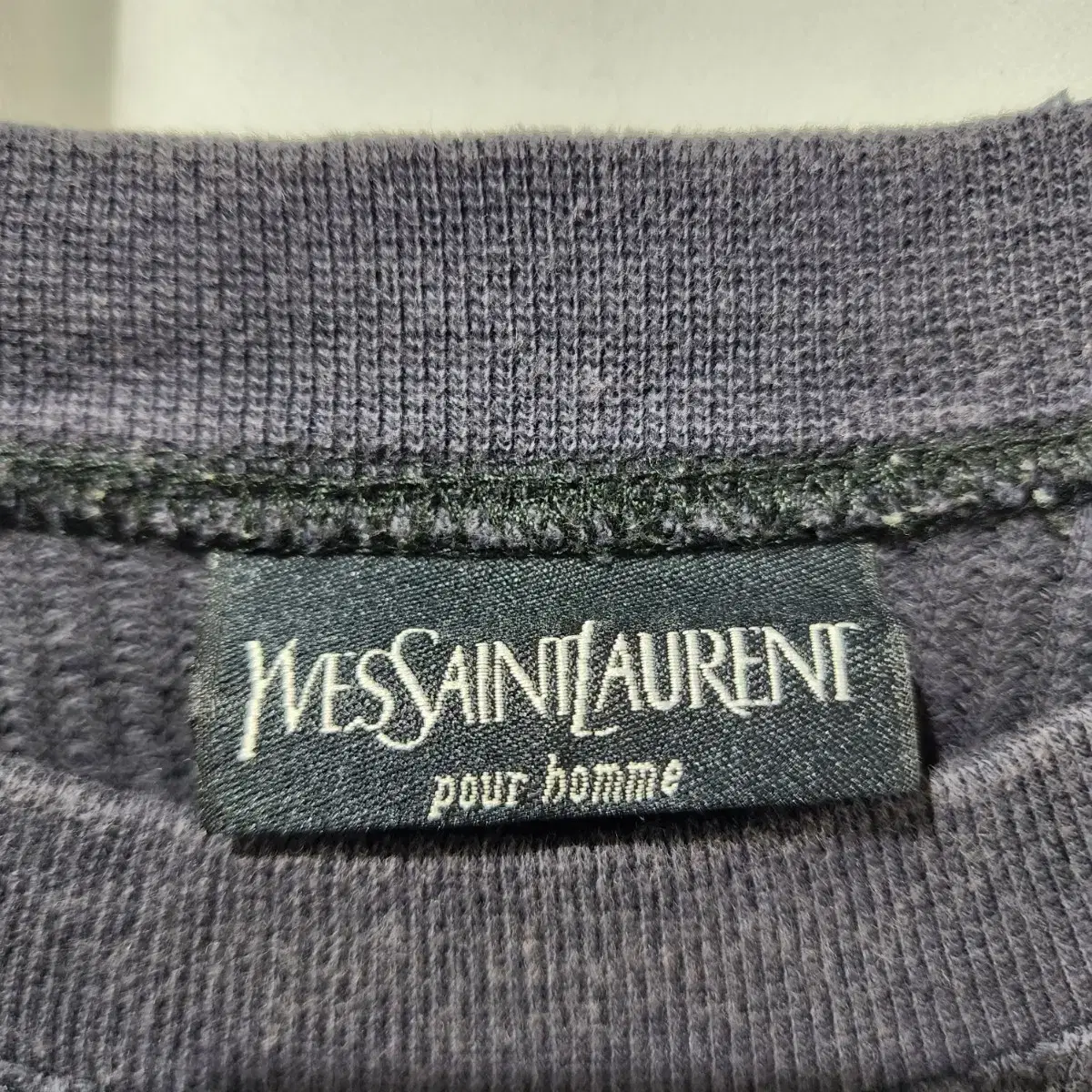 입생로랑 YvesSaintLaurent 맨투맨 스웻 셔츠