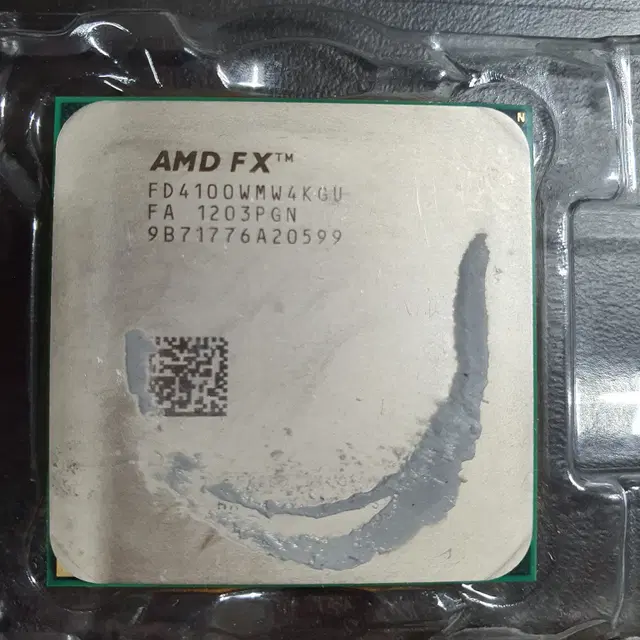 AMD 잠배지 FX 4100 CPU