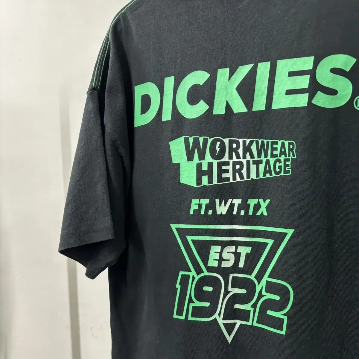 Dickies Printed Black Vahn Tee(95) Quick sale