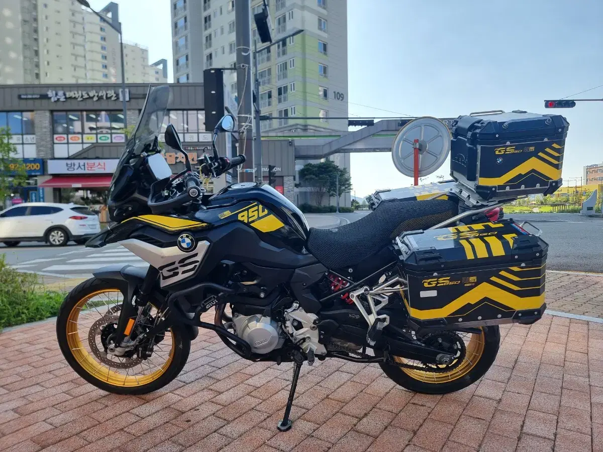 풀옵션 2021년 bmw f850gs 40주년 기념모델 판매합니다