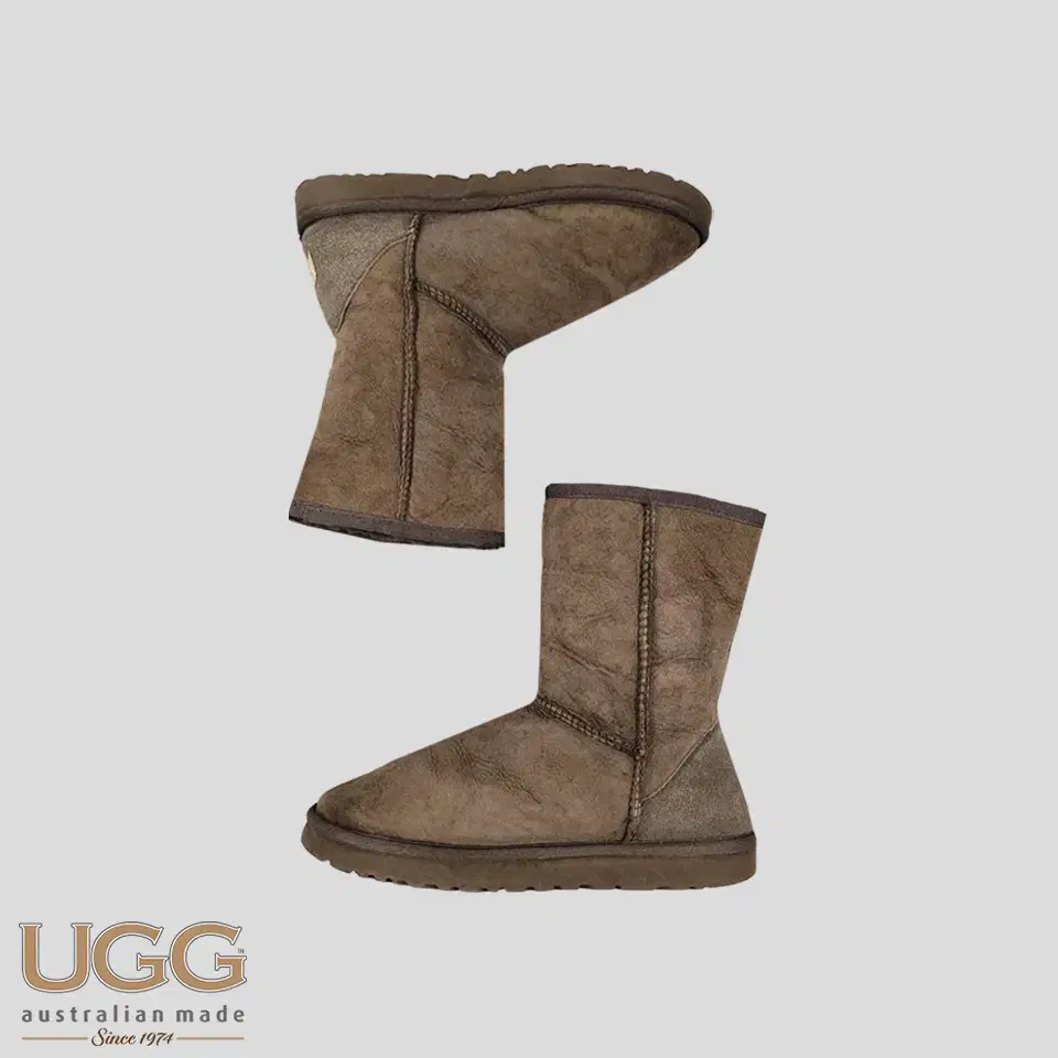 UGG 어그 오스트레일리아 딥브라운 클래식 쇼츠 5825 스웨이드 이너퍼