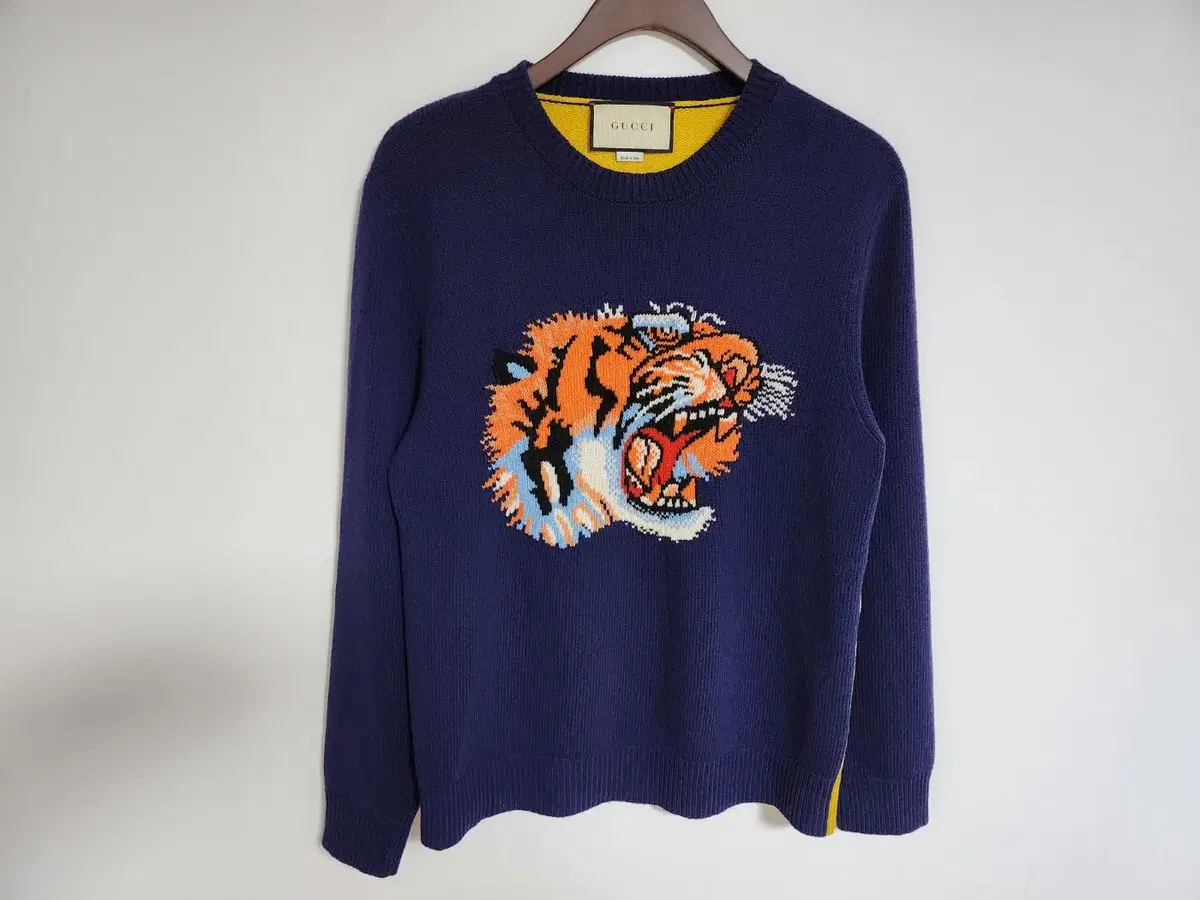 [S] Gucci Navy Tiger Embroidered Wool Knit 474693