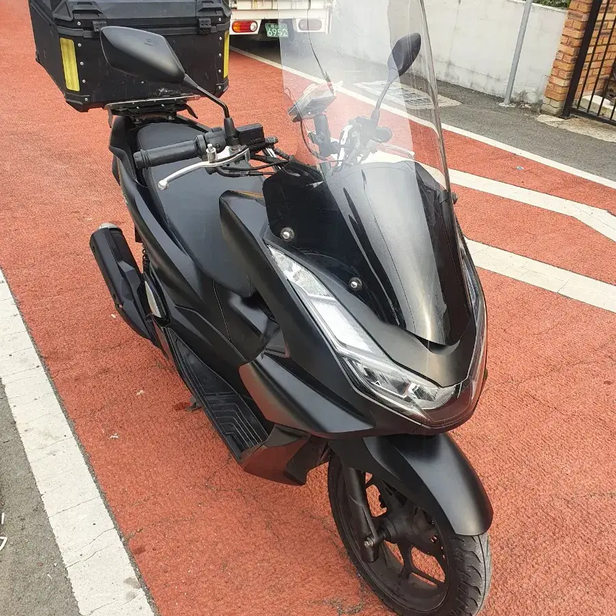 PCX125 21년식 ABS 팝니다