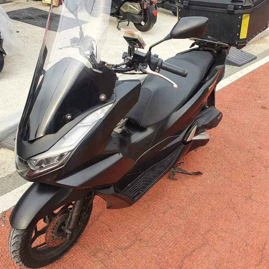 PCX125 21년식 ABS 팝니다