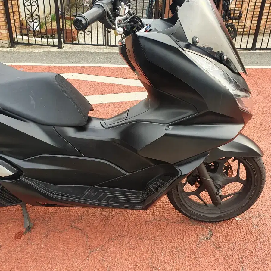 PCX125 21년식 ABS 팝니다