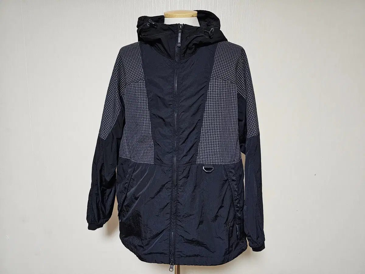 Men's windbreaker jacket size 100