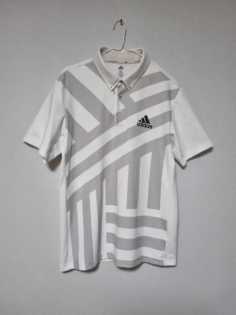 Adidas Genuine Golf T-Shirt Size 105