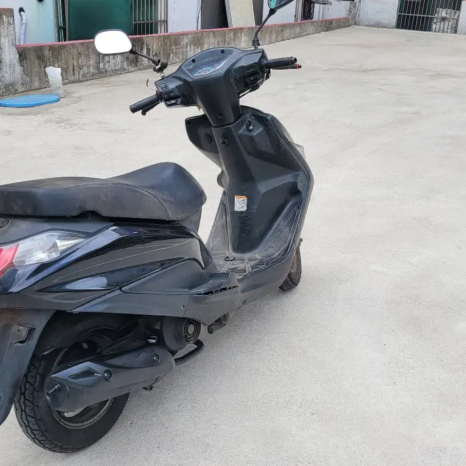 대림 VF 100 CC 스쿠터 판매합니다