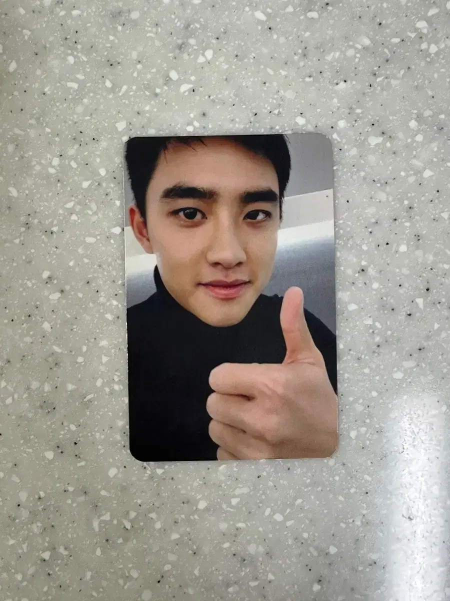 D.O. Singpoyu Photo Card