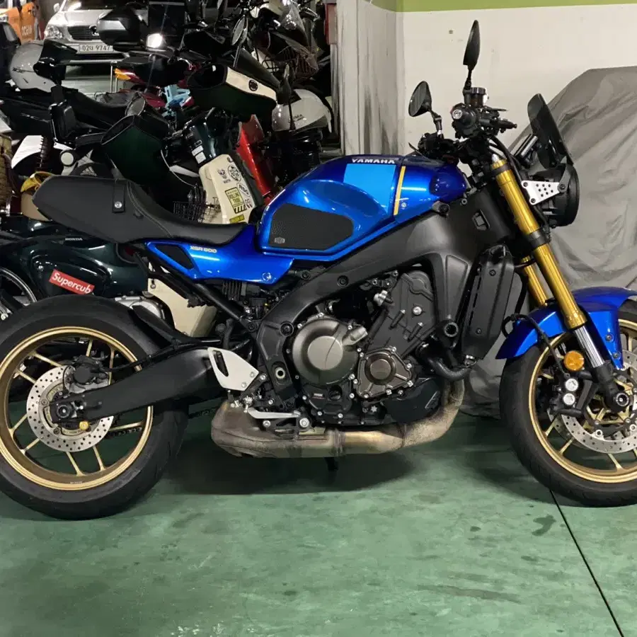 22년식 블루 XSR900