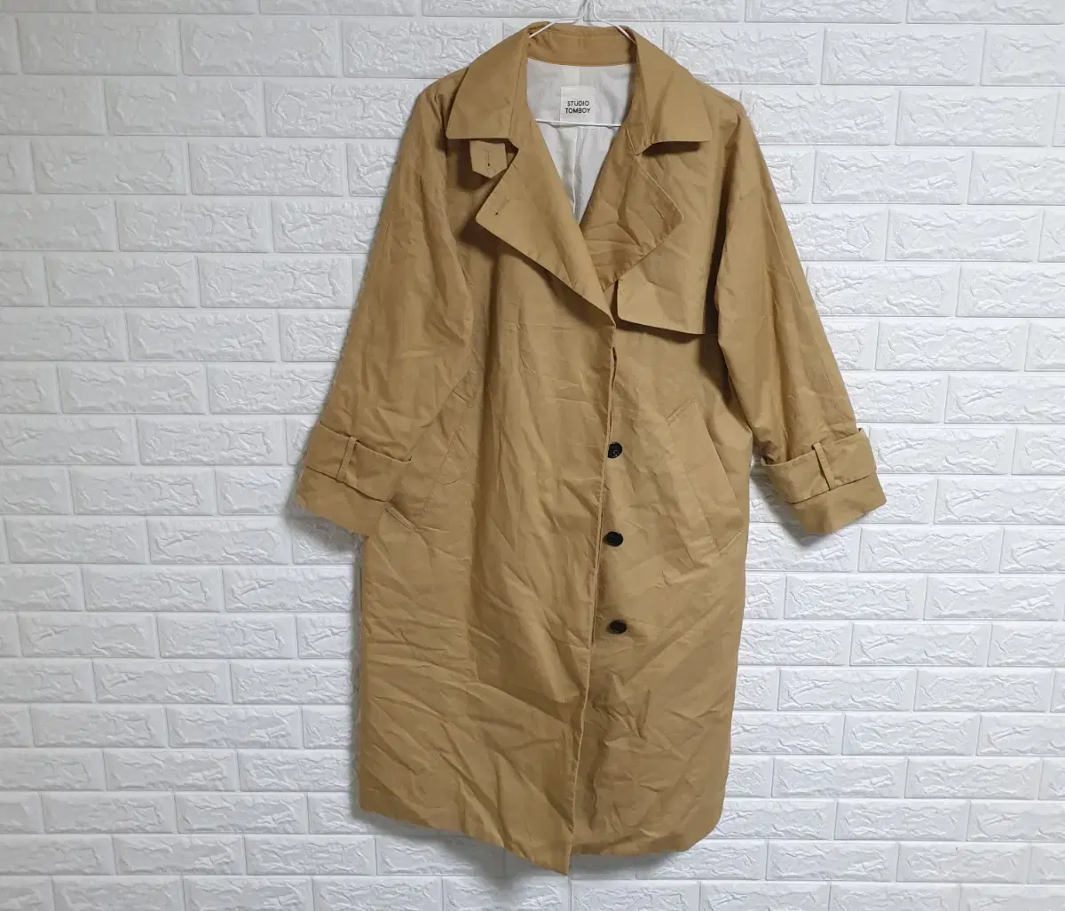 StudioTomboy Coat sells