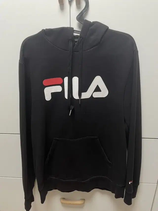 휠라 FILA 후드티 검정 90 팝니다