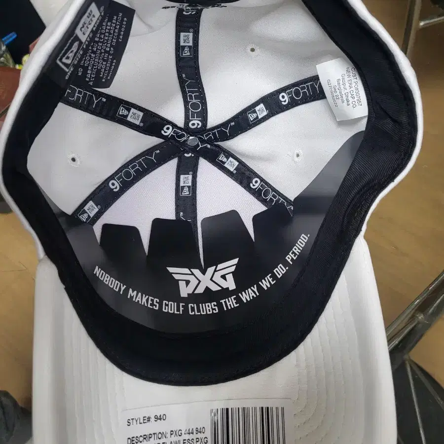 PXG 미니멀리스트 화이트,블랙 새상품 판매합니다.