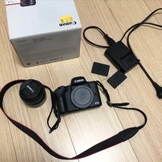 캐논카메라 EOS M50 (최상급, 렌즈포함)