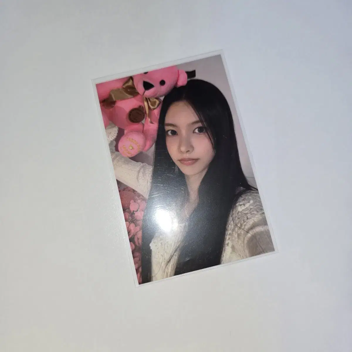 eyelet yoona superrealme broadcast photocard photokard wts