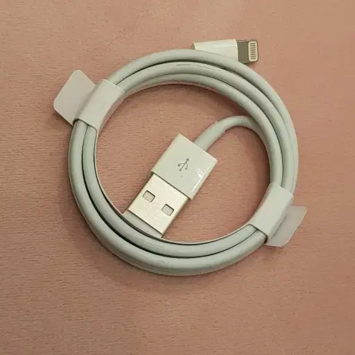 Genuine iPhone cable / Genuine product / iPhone charger