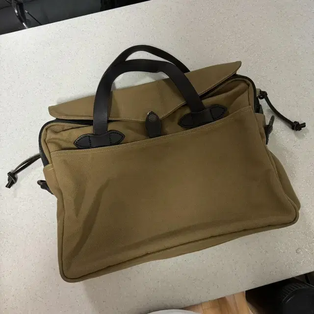 FILSON 필슨 256 토트백