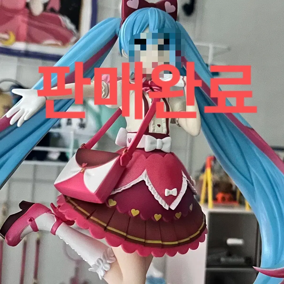 Hatsune Miku Ribbon Heart Figure Sega SPM / Classical American GirlFiguresVocaloid