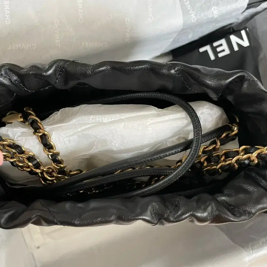 샤넬 샤넬22백미니 금장 사진 3