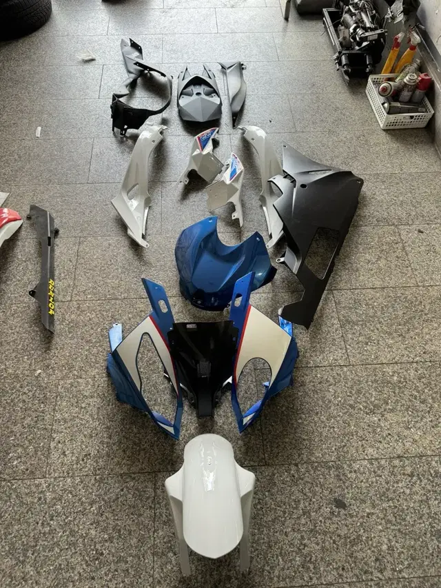 S1000rr 사제 부품