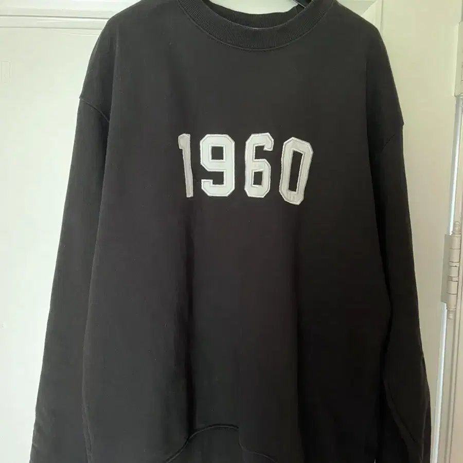 유니폼브릿지 맨투맨 L 블랙 1960 sweatshirts black