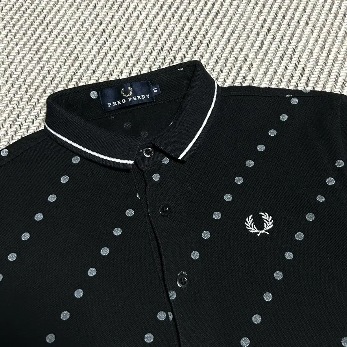 [ S ] Fredperry 프레드페리 반팔 카라티