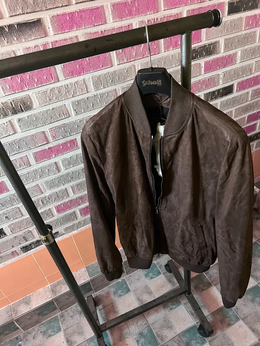 80% Off Sale Italian Leather Jacket L 100 105 Bomber Leather