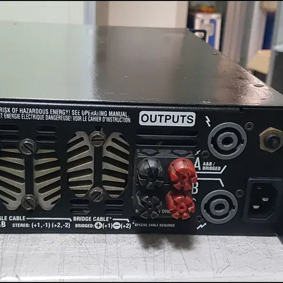 요크빌 AP4040 중고 파워앰프 (4옴 1200W + 1200W)