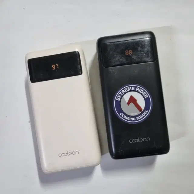 쿨린 대용량 보조배터리 50000mAh 고속충전기 화이트 2개