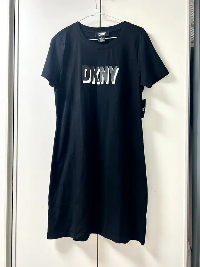 Dkny 마실원피스 정품 새상품 엠